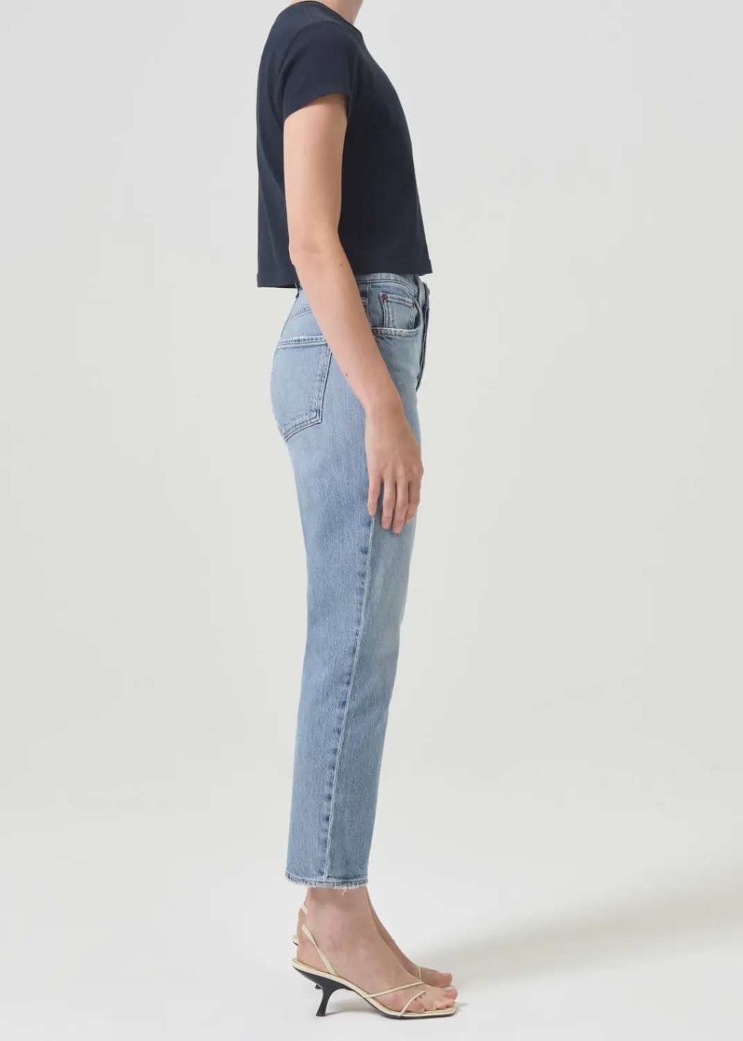 Discount AGOLDE Riley High Rise Straight Crop (Stretch) In Hassle